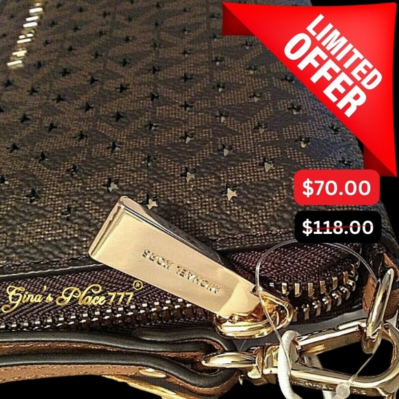 NWT Authentic Michael Kors Perforated Gold Stars Large Flat Multi- Phonecase - Picture 1 of 11